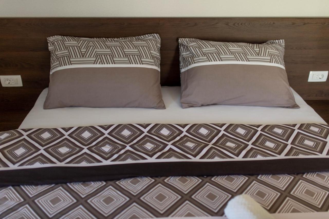 Apartmani Mia Prozor Ngoại thất bức ảnh