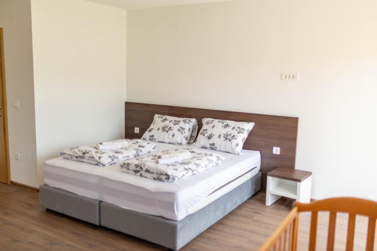 Apartmani Mia Prozor Ngoại thất bức ảnh